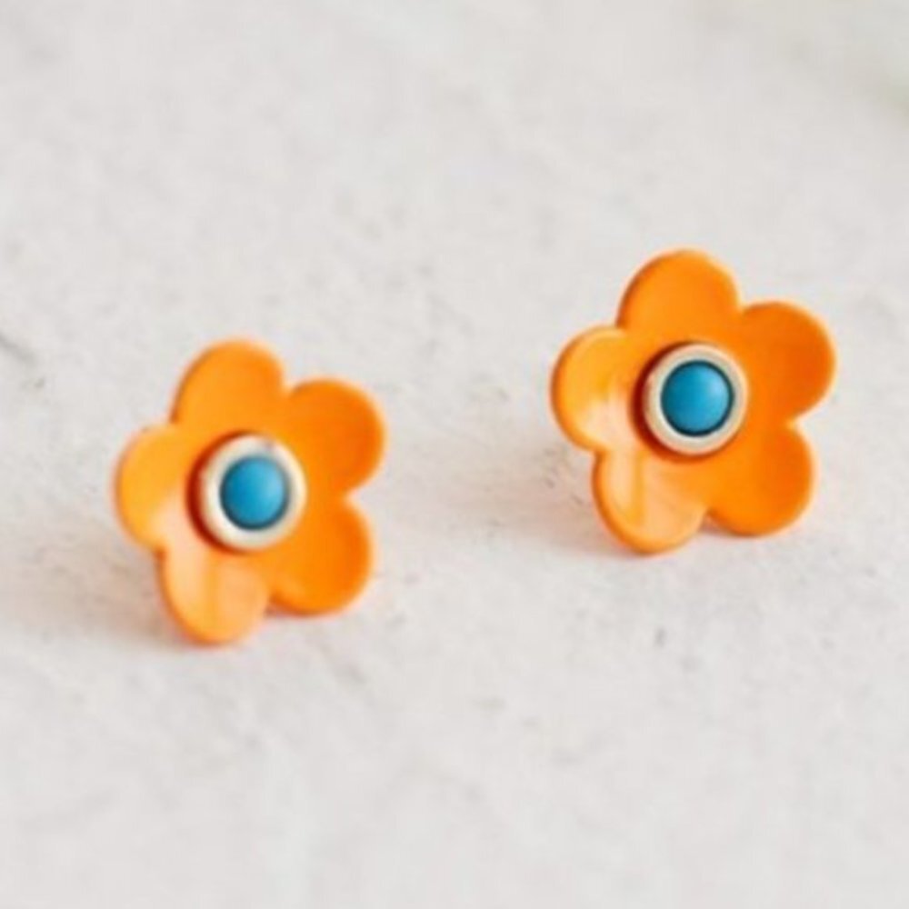 4/$25 Enamel Daisy Flower Studs Earrings